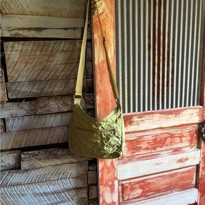 Chic Baggallinj Quilted Crossbody Bag in Olive